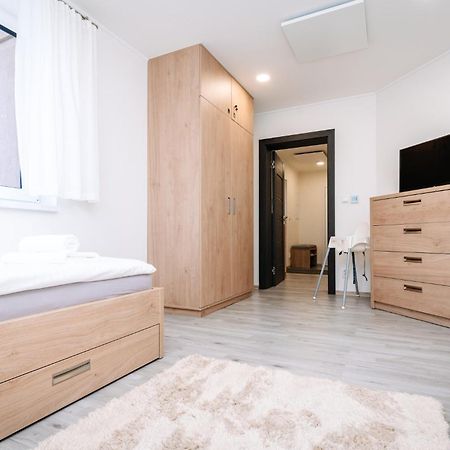 Apartment Hugo Klinovec Loučná pod Klínovcem Exteriör bild