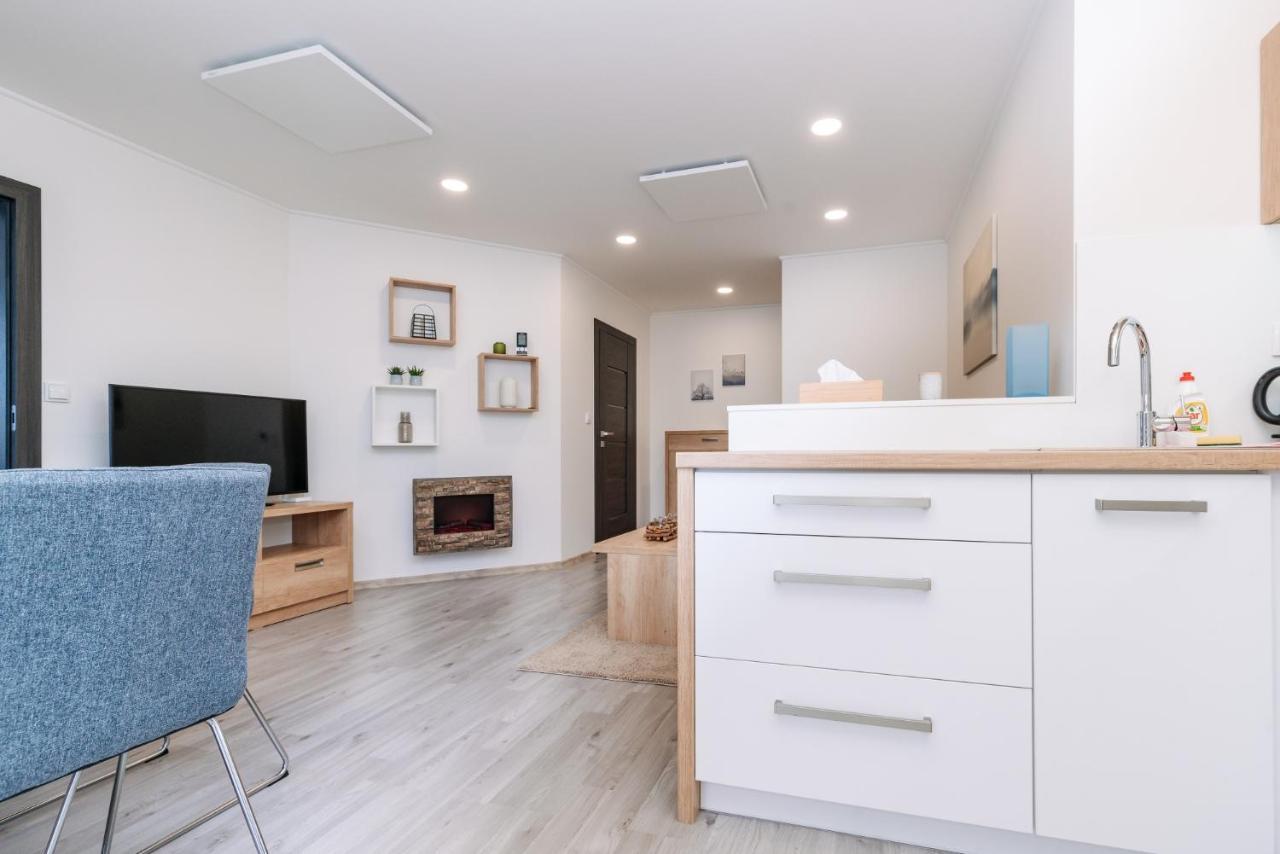 Apartment Hugo Klinovec Loučná pod Klínovcem Exteriör bild